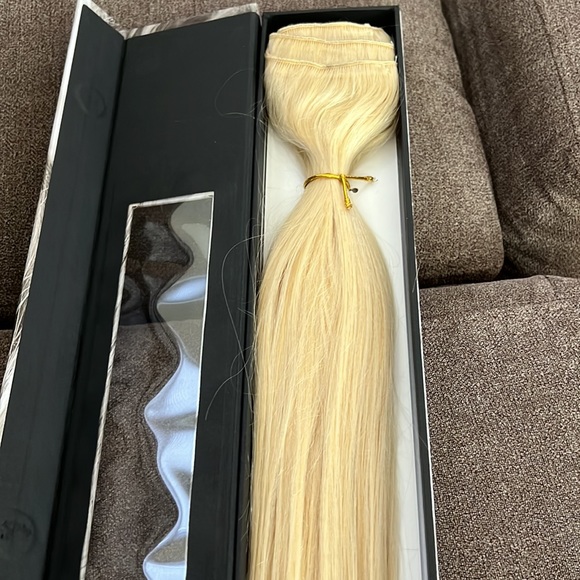 New 22” BTB 100% human hair clip extensions #60 - Picture 3 of 13